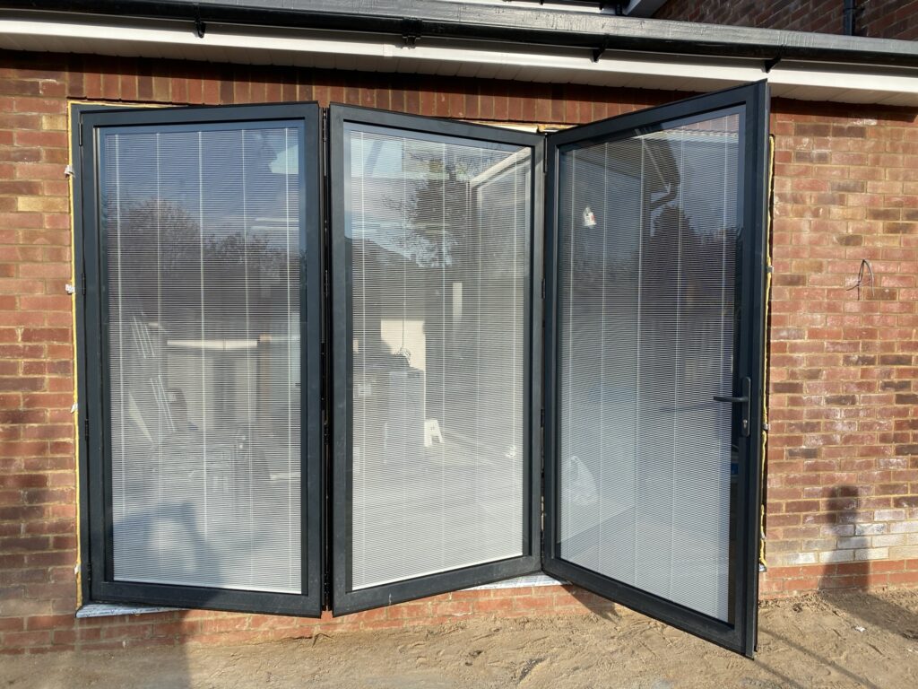 bifold-doors-with-blinds-in-glass
