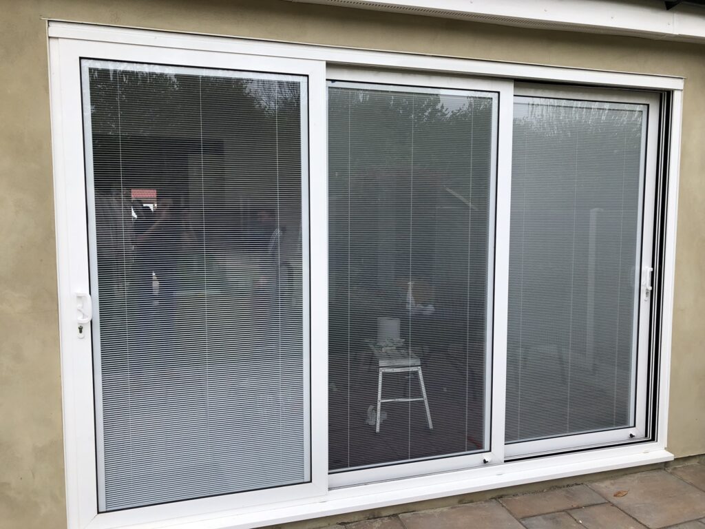 exterior-doors-blinds-inside