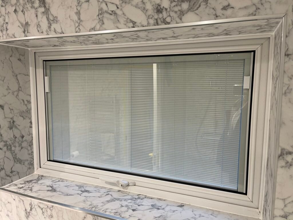 bathroom-window-with-built-in-blinds-2-1024x768